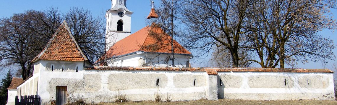 Eglise fortifiée de Csíkszentmiklós/Nicoleşti